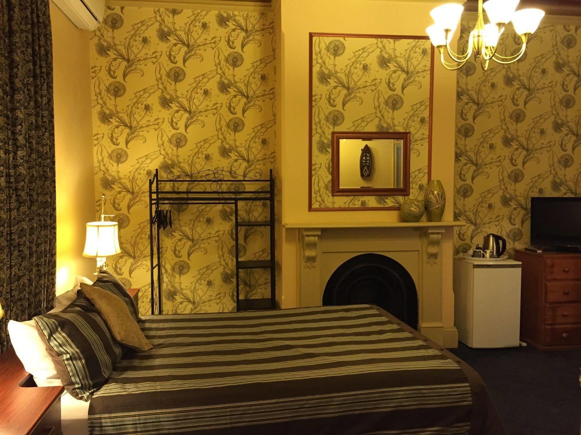 Terrace Central B&B Hotel 弗里曼特 外观 照片
